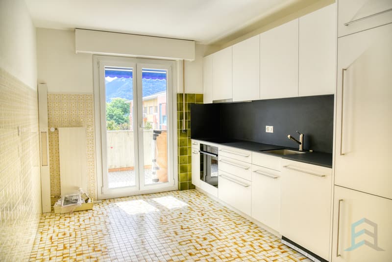 Appartement Sierre - Cuisine / Wohnung in Sierre - Küche / Apartment in Sierre - Kitchen