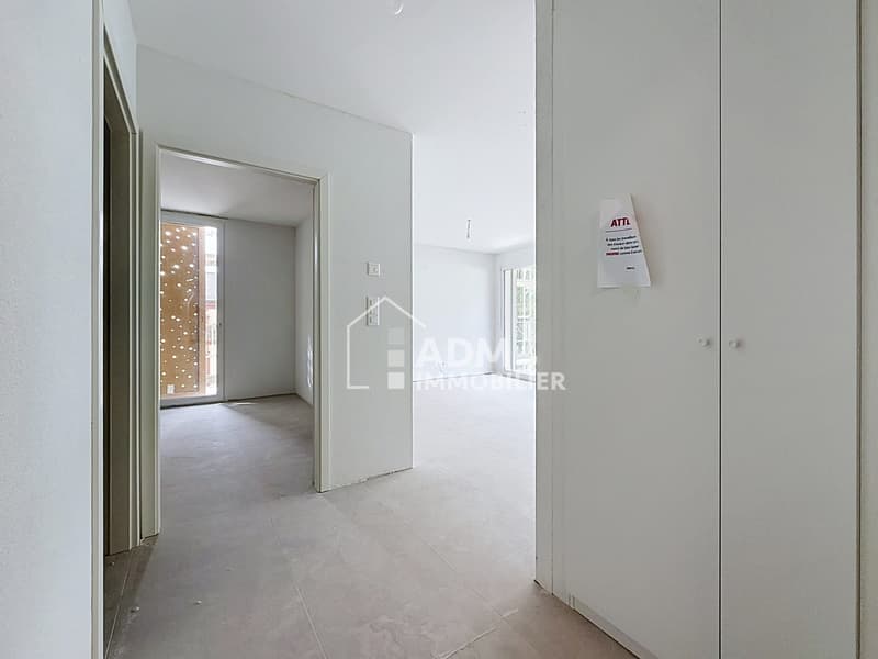 Appartement de 2.5pces neuf à quelques pas du centre de Saxon (1)