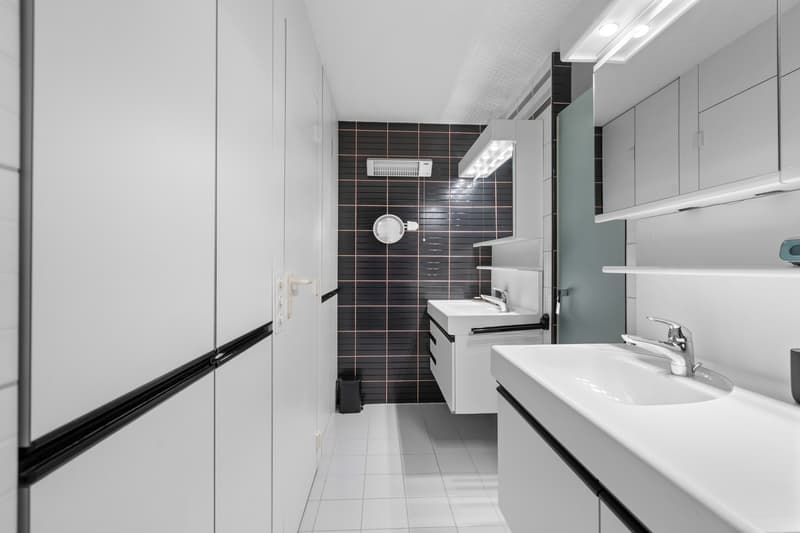 Chalet contemporain à deux pas du centre, en résidence secondaire. (9)