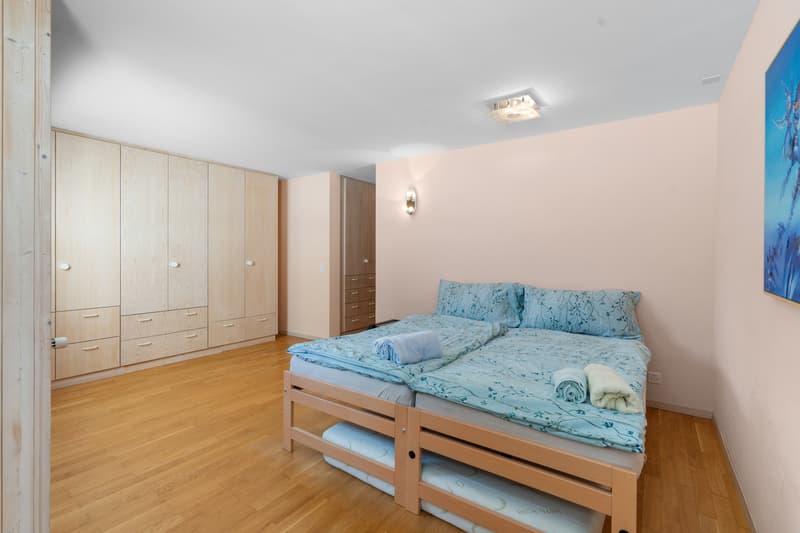 Chalet contemporain à deux pas du centre, en résidence secondaire. (8)