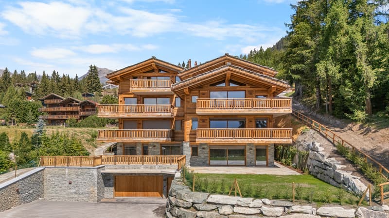 Résidence principale exclusive à Plans-Mayens | Vue & ski-in / Ski-out (1)