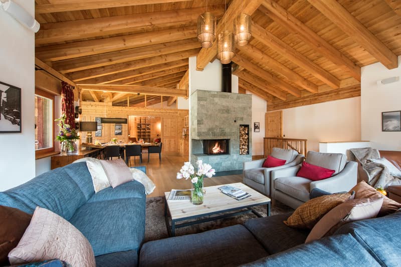 Luxuriöses Chalet mit 4 Wohneinheiten und Schwimmbad (10)