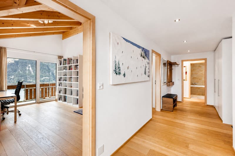 5.5 Zimmer Dachwohnung an grandioser Lage in Grächen (7)