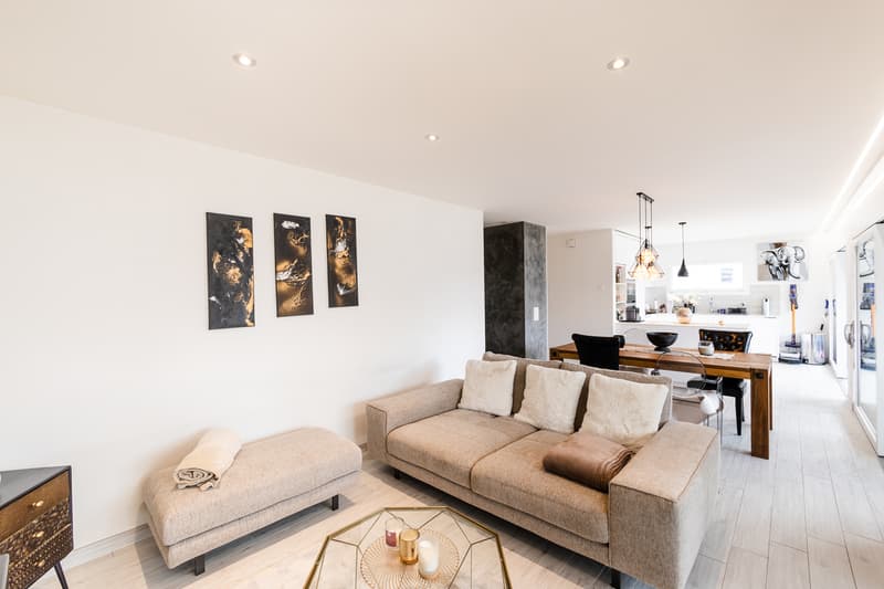 Magnifique attique 3½ pièces avec grande terrasse/véranda à Aproz-Sion (3)