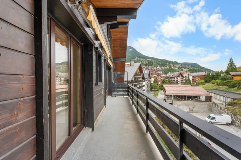 Appartement 3.5 pièces avec place de stationnement (28)