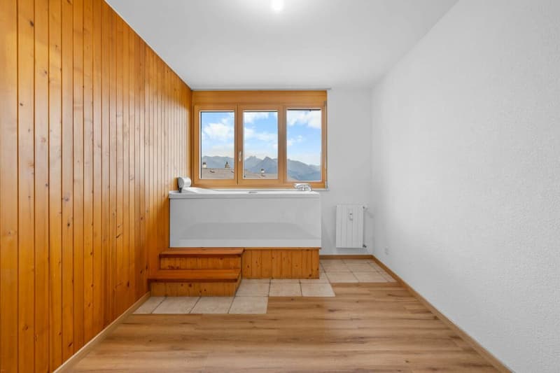 Appartement 3.5 pièces au 5ème et dernier étage avec place de stationnement (14)