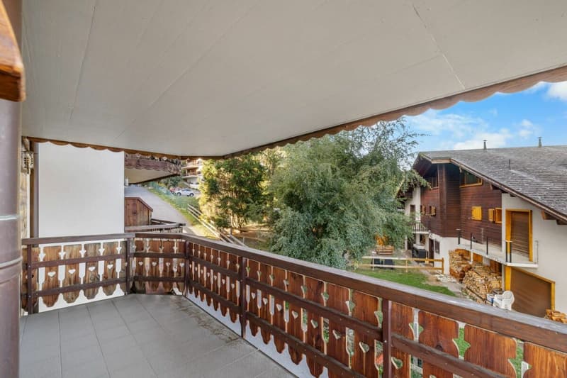 Appartement de standing de 4,5 pièces, idéalement situé (25)