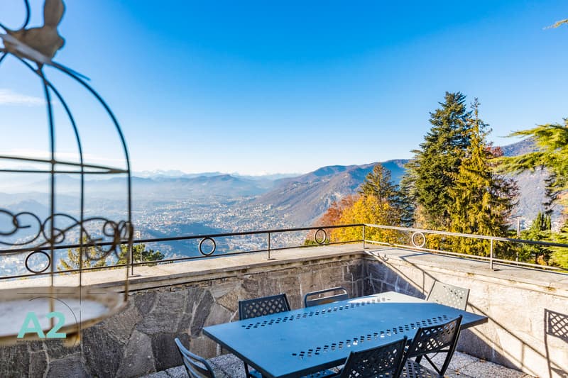 VILLA AUGUSTA : ÉLÉGANCE ET VUE IMPRENABLE SUR LE LAC DE CÔME (6)