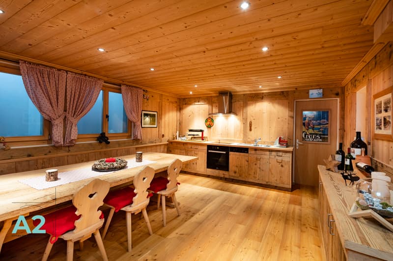 Chalet avec Vue imprenable sur la Vallée et les Alpes (8)