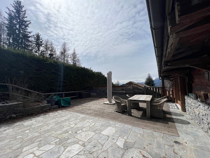Magnifique appartement à louer en été (5)