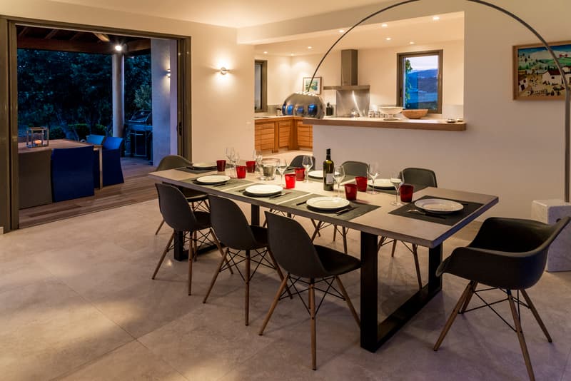 SUPERBE VILLA AVEC PISCINE A DEBORDEMENT POUR VOS VACANCES (7)