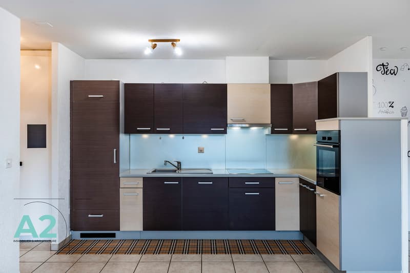 Spacieux 3.5 pièces en rez-de-jardin (3)