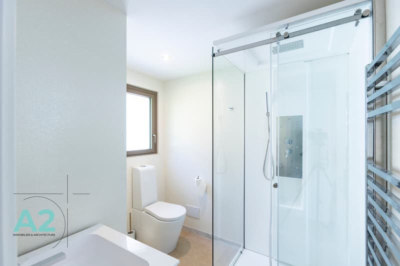 Magnifique chalet entièrement rénové en 2024 (9)