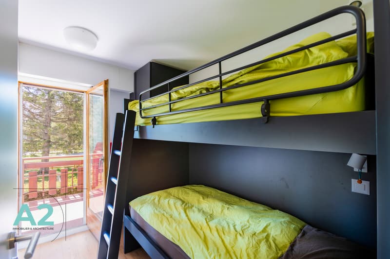 Superbe 3 pièces entièrement rénové à deux pas du centre de Crans (9)