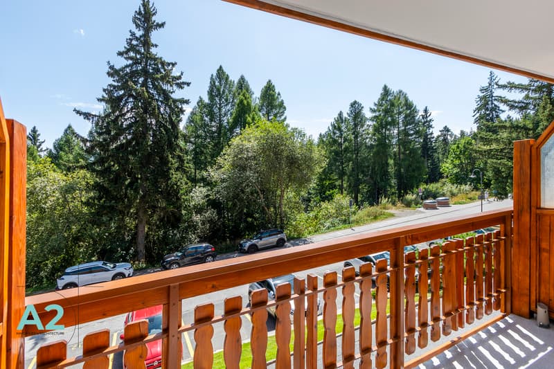 Studio rénové, disponible en location à l'année (9)