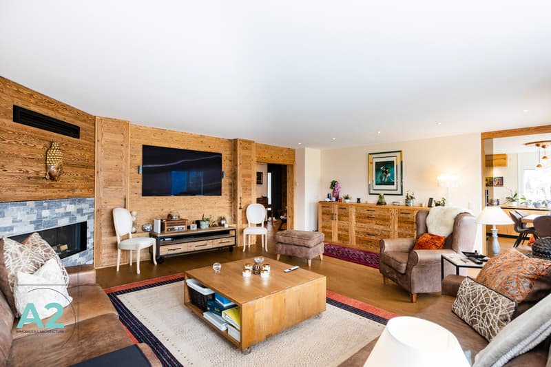 CHALET DE STANDING DE 6.5 PIÈCES AVEC PISCINE EXTÉRIEUR ET JACUZZI (4)