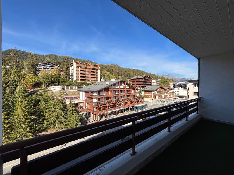 Appartement rénové en plein centre de Crans à louer à l'année (13)