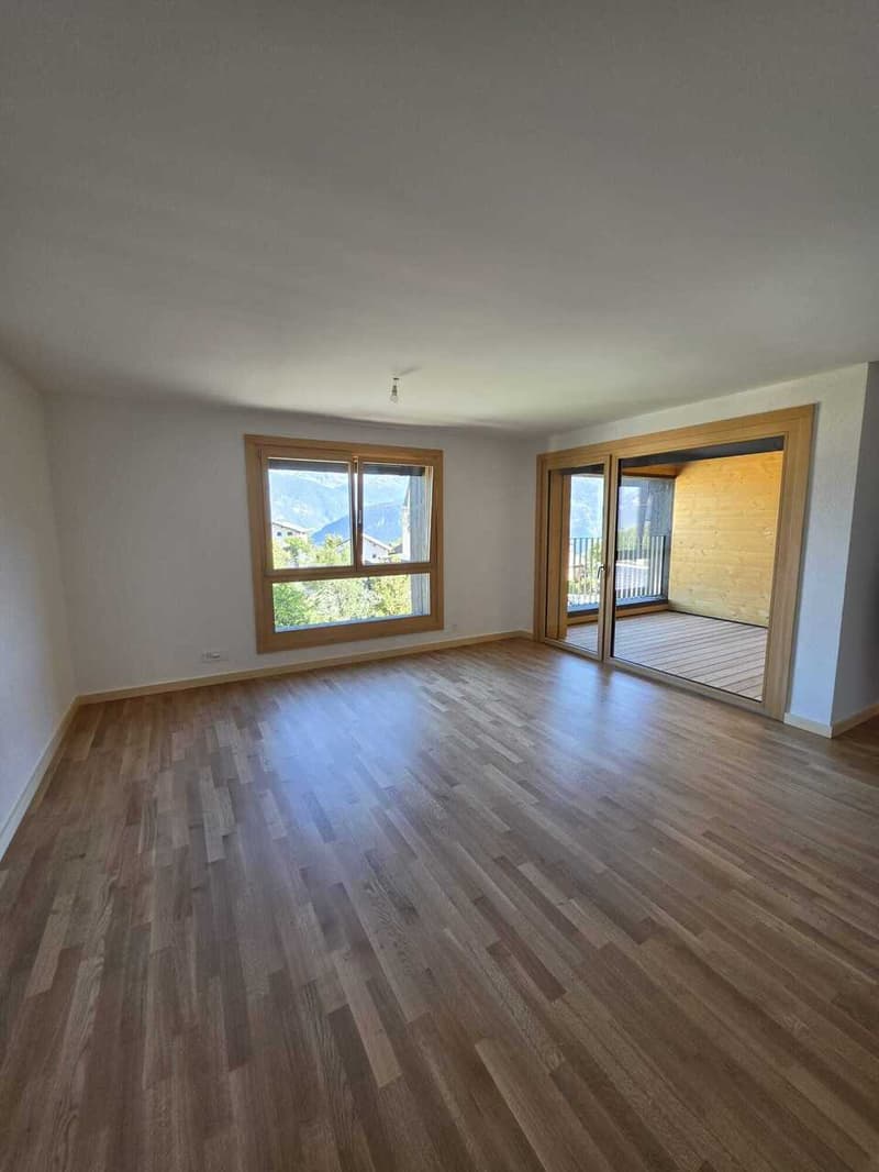 Location à l'année: appartement neuf au coeur du village de Montana (8)