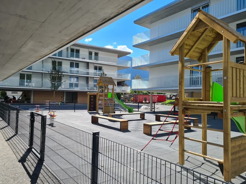 Appartement moderne de 3.5 pièces avec vue sur les montagnes à Fully (2)