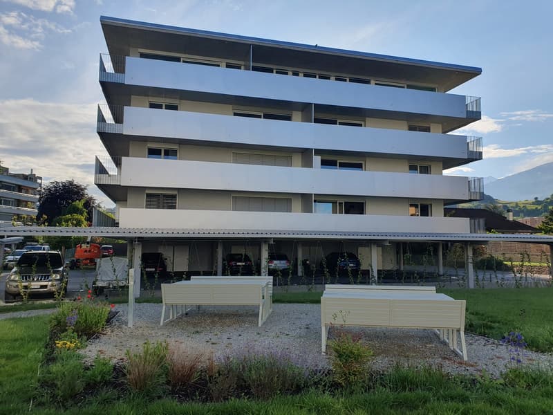 Appartement moderne de 3,5 pièces à Conthey – Vue sur les montagnes & disponible immédiatement (2)