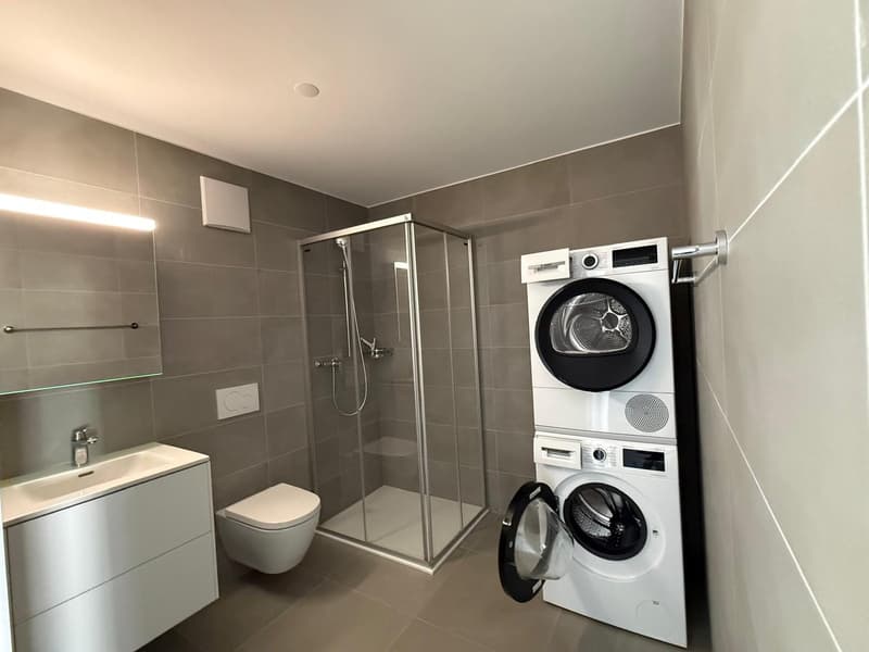 Appartement moderne de 3,5 pièces à Conthey – Vue sur les montagnes & disponible immédiatement (11)