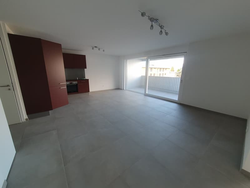 Appartement moderne de 3,5 pièces à Conthey – Vue sur les montagnes & disponible immédiatement (13)