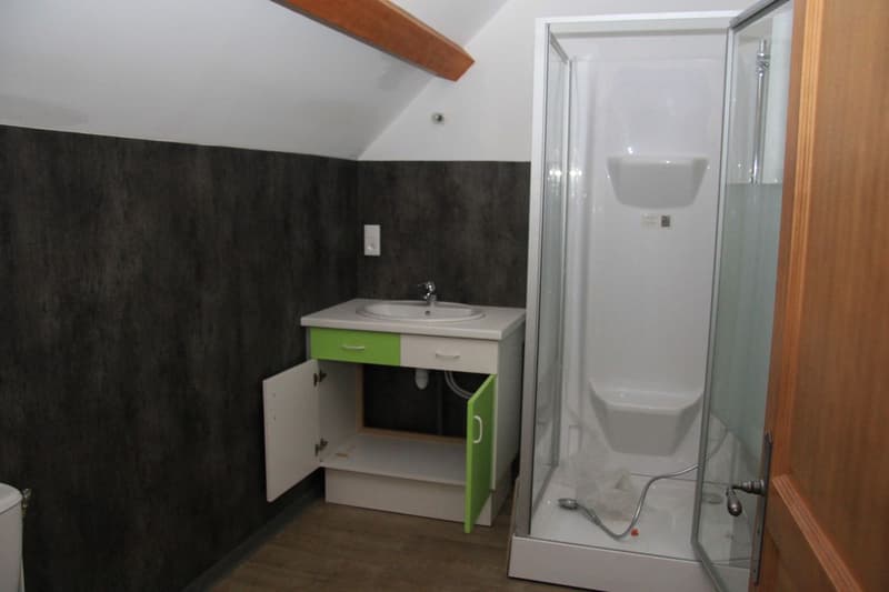 À vendre - Ensemble immobilier de deux maisons mitoyennes - Relans (Jura) (10)