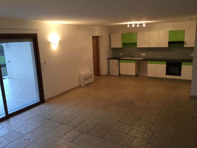 À vendre - Ensemble immobilier de deux maisons mitoyennes - Relans (Jura) (6)