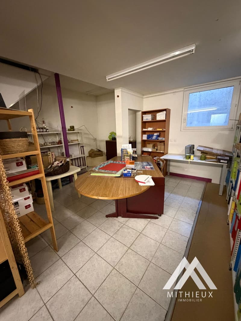Espace de travail en sous-sol