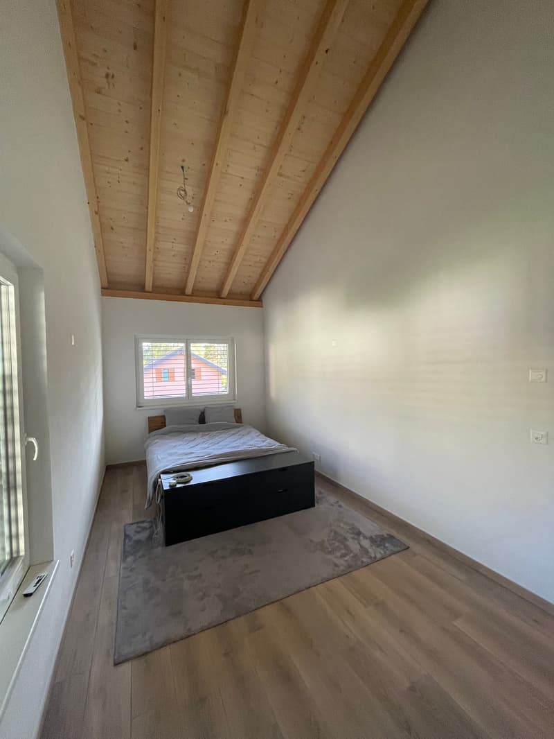 SUPERBE 3.5P NEUF AVEC BALCON ET PARC INTERIEUR COMPRIS- SITUATION IDÉALE À ARDON (15)