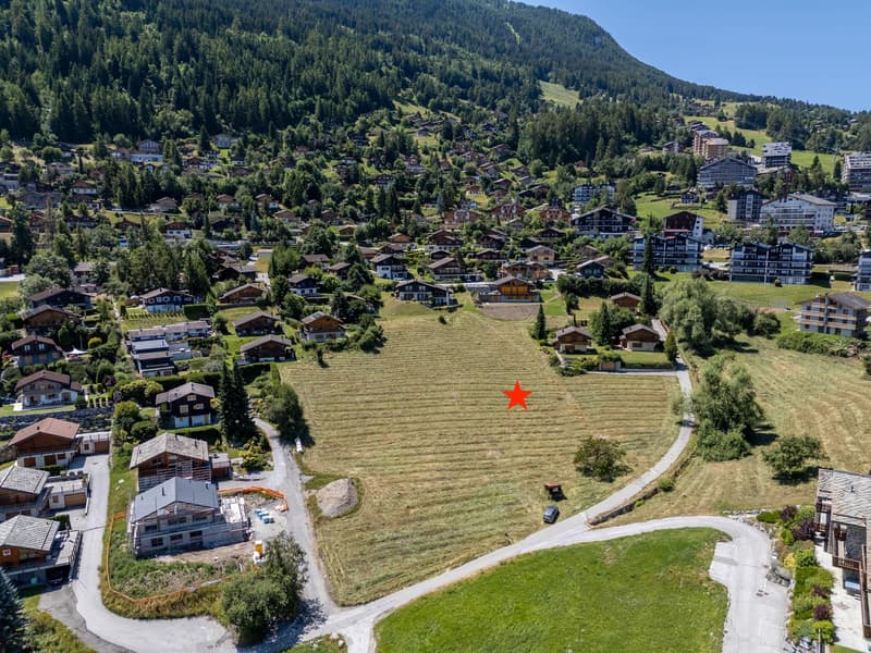 Terrain viabilisé libre de mandat dans un quartier résidentiel très proche du centre de la station (8)