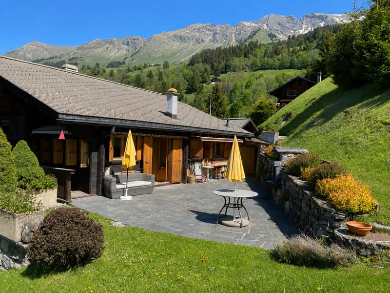 C’est exactement le genre de chalet que l’on imagine quand on rêve de la Suisse. (41)