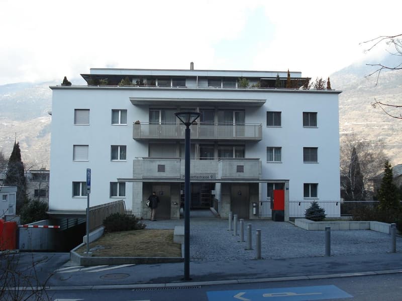 Innenparkplatz vis-à-vis Spital (1)