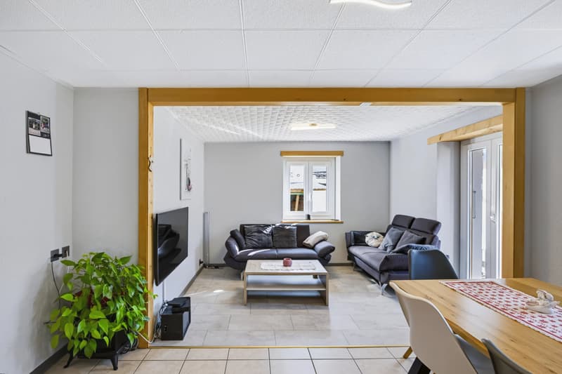 Ensemble de deux appartements avec terrain à Isérables (6)
