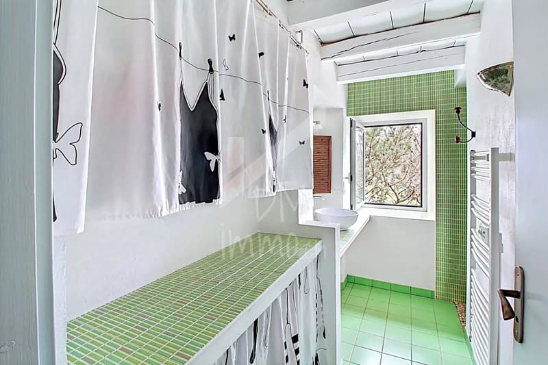 Maison familiale, spacieuse et lumineuse, grand jardin arboré (10)