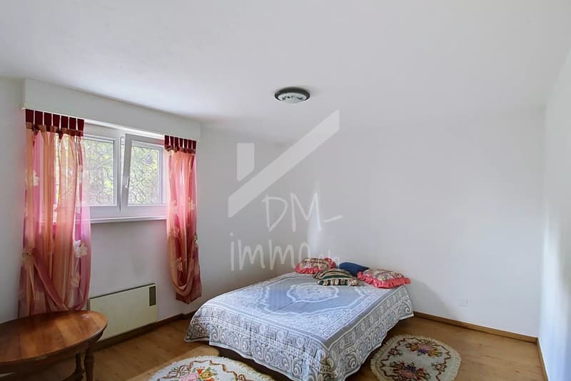 Belle villa 5.5 p + grand jardin d'hiver (11)