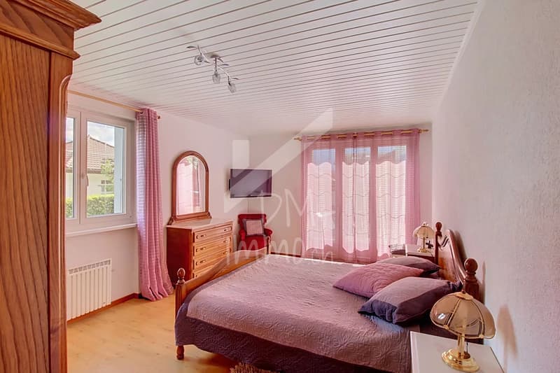 Belle villa 5.5 p + grand jardin d'hiver (6)