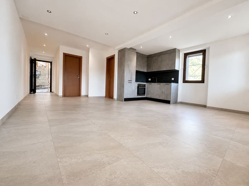 Appartement neuf de 2.5 pièces avec balcon et belle vue à Pont-de-la-Morge (1)