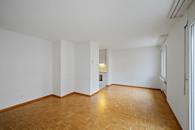Attraktive 2.5-Zimmer-Wohnung mit Balkon in Sulgen (5)