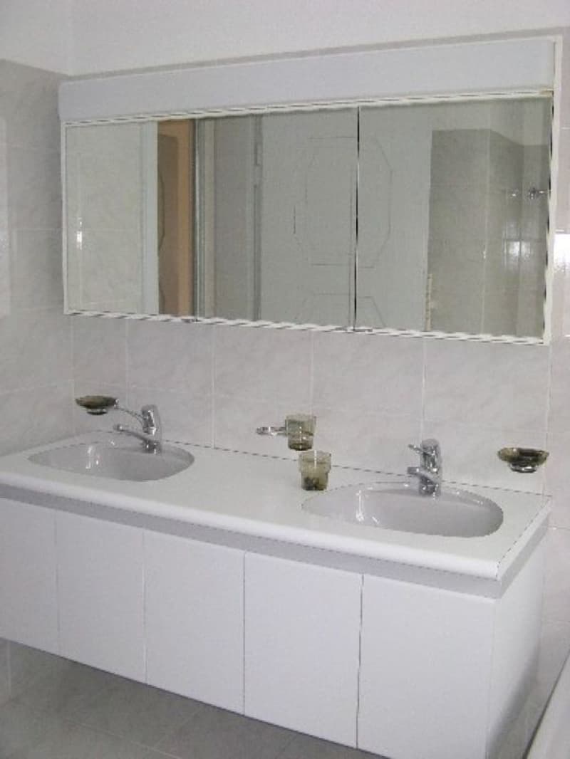Helle und geräumige 3 1/2 Zimmerwohnung in Jugendstilhaus (10)