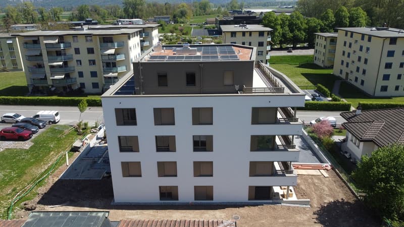 Appartement neuf! Magnifique Attique de 5,5 pièces (11)