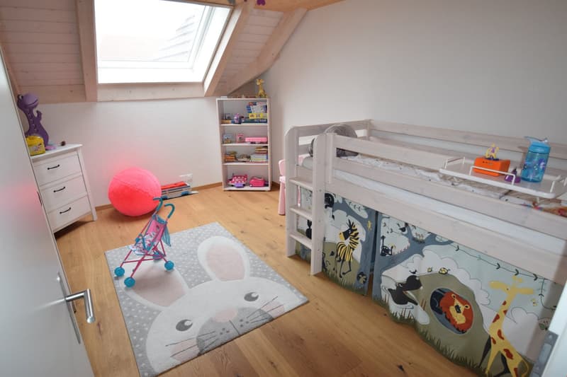 Charmante Dachgeschosswohnung mit schöner Weitsicht (10)