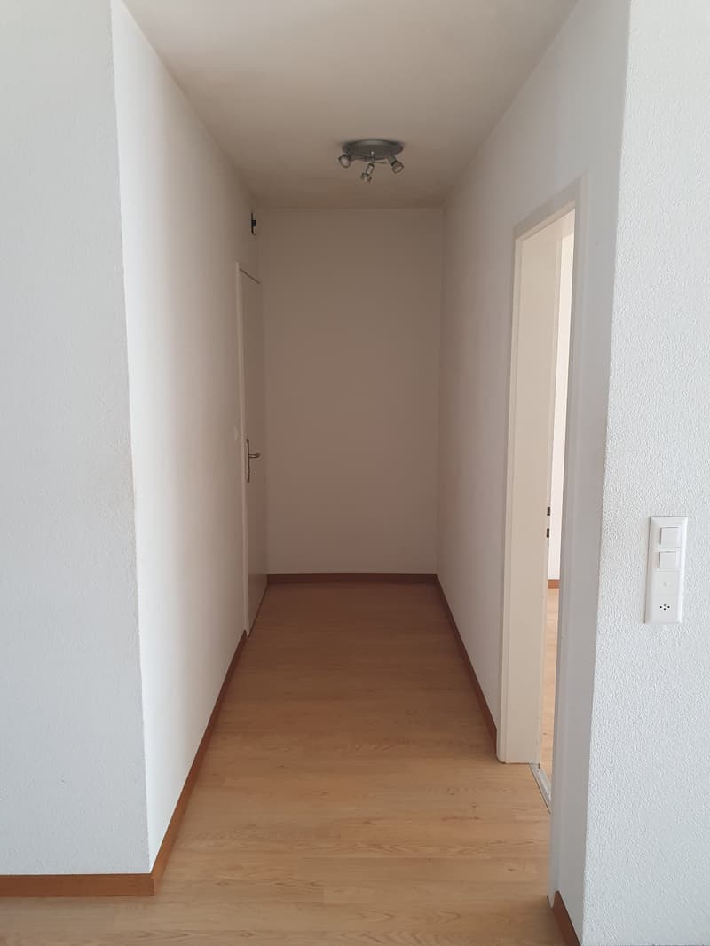 Helle Wohnung im Herzen von Bern-Bümpliz (3)