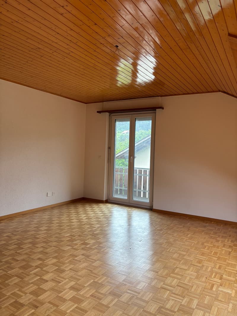 4.5-Zimmer-Wohnung mit Wohlfühlcharakter (2)