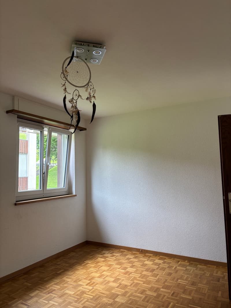 4.5-Zimmer-Wohnung in Plaffeien – ruhig und geräumig (6)