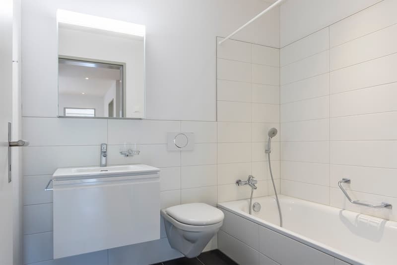 Helle 4.5-Zimmer-Wohnung mit Balkon und Minergie-Standard (4)