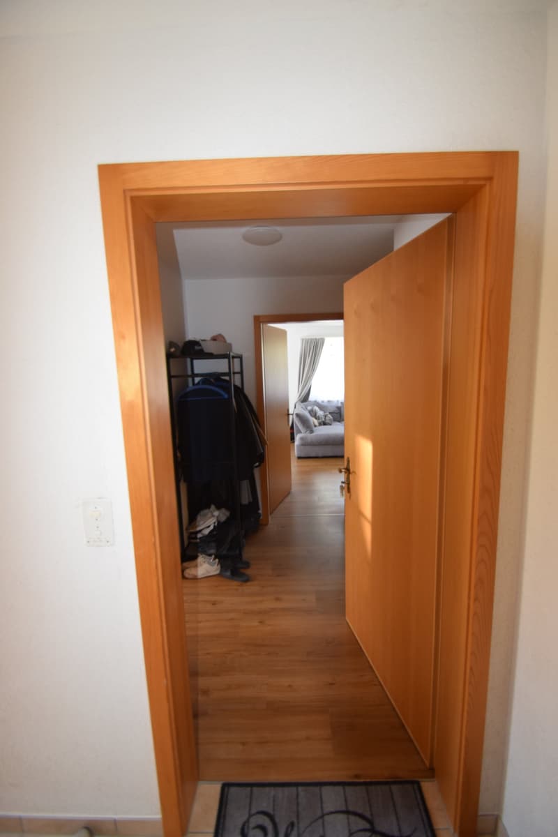 Lichtdurchflutete 3.5-Zimmer-Wohnung – Ihr neues Zuhause in Ried bei Kerzers (2)