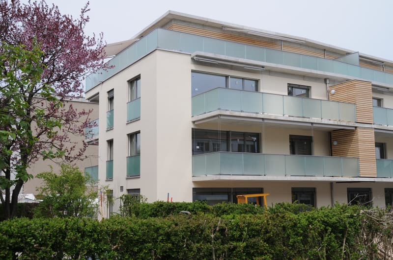 Helle 3.5-Zimmer-Wohnung mit 2 Balkonen in Bern-Bümpliz (1)