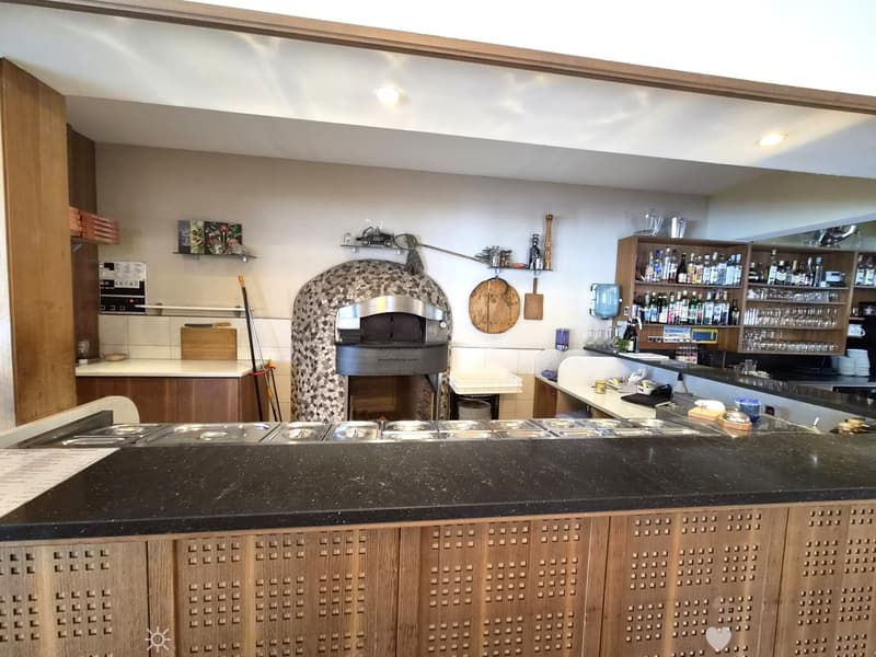 Erfahrene/r und innovative/r Pächter/in für gepflegtes Restaurant in Biel gesucht (4)
