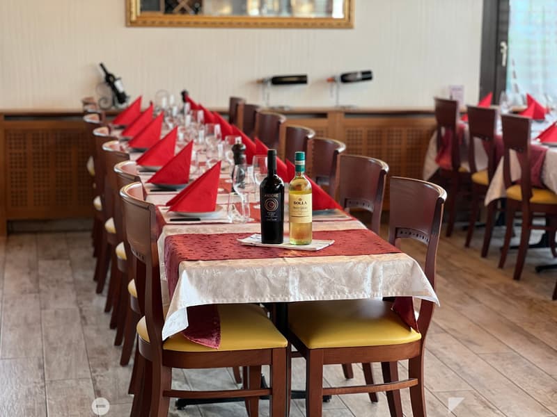 Erfahrene/r und innovative/r Pächter/in für gepflegtes Restaurant in Biel gesucht (5)